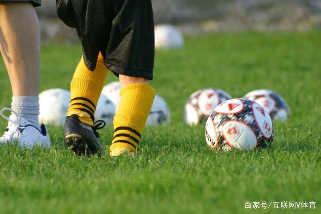 米体：伊劳拉拒绝米兰将执教水晶宫，对意甲太陌生+转会预算太少